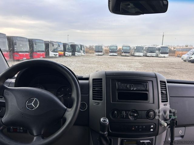 Bus MERCEDES-BENZ Sprinter 519