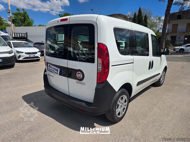 Panel van FIAT DOBLÒ 5 POSTI AUTOCARRO 2021