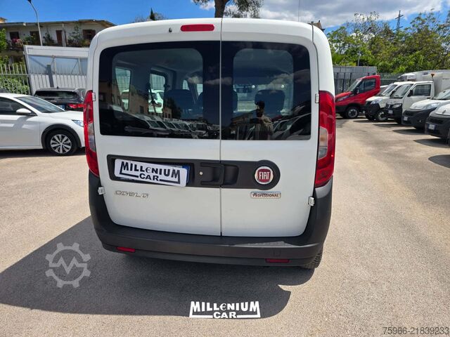 Panel van FIAT DOBLÒ 5 POSTI AUTOCARRO 2021