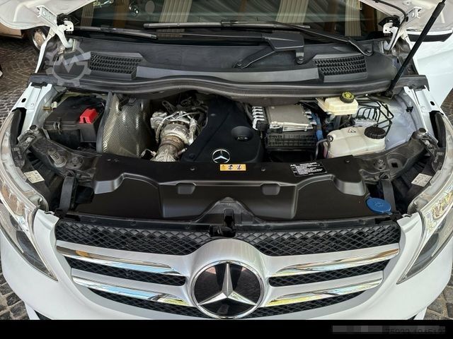 Minibus MERCEDES-BENZ V 220 d EDITION Lang STANDHZ+AHK+NAVI+LED+KAMERA