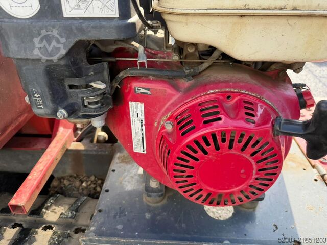 Hinowa self-loading dumper Hinowa HS 850/F