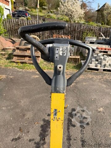 BOMAG vibratory plate BOMAG BPR 35/60 D