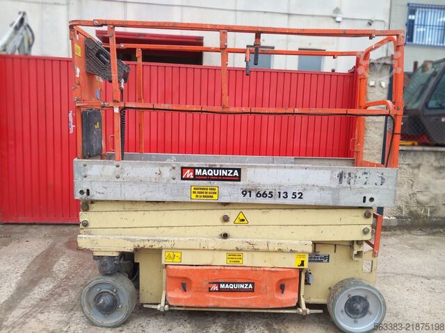 Scissor lift JLG 2030ES