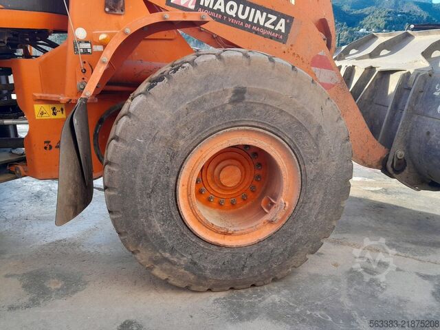 Wheel loader Doosan DL300