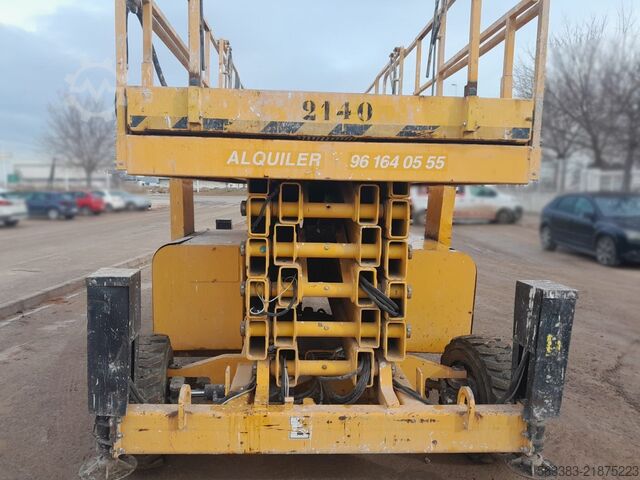 Scissor lift Haulotte H18SX