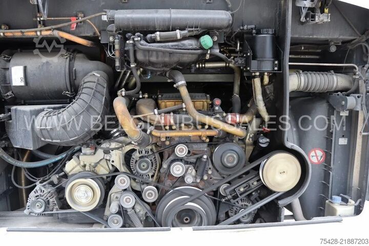 Motor coach Mercedes-Benz Tourismo 16RHD M/2 / New Model