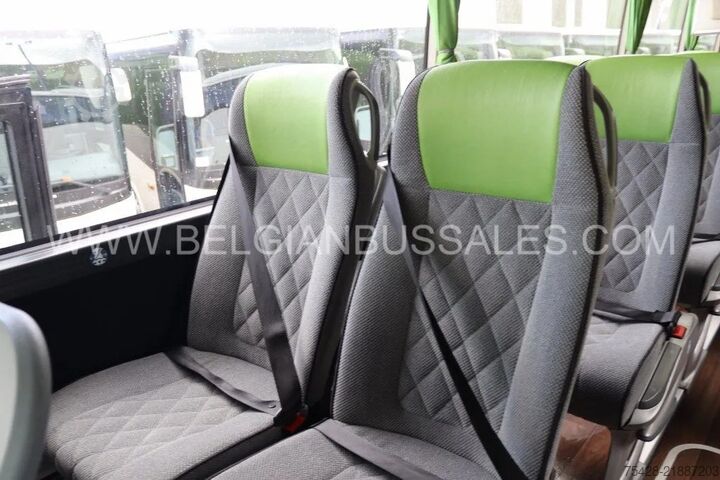 Motor coach Mercedes-Benz Tourismo 16RHD M/2 / New Model