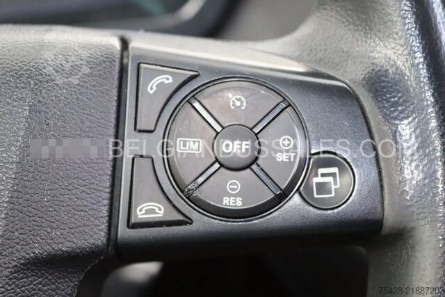 Motor coach Mercedes-Benz Tourismo 16RHD M/2 / New Model