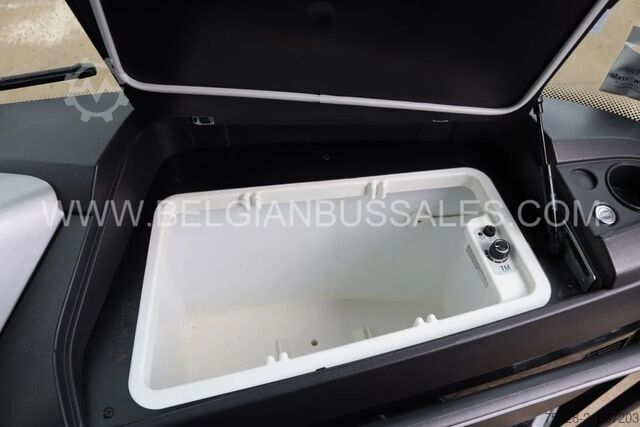 Motor coach Mercedes-Benz Tourismo 16RHD M/2 / New Model