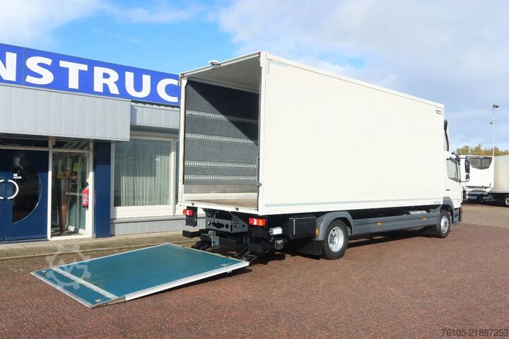 Box body Mercedes-Benz Atego 1223 1223 L  Bak + Klep Bar 3000 KG