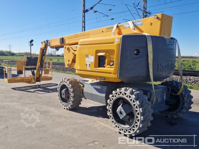 Mobile work platform Haulotte HA20LE PRO