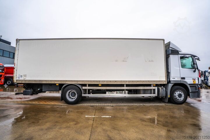 Koffer Mercedes-Benz ACTROS 1832-MP3+DHOLLANDIA 2.5T.