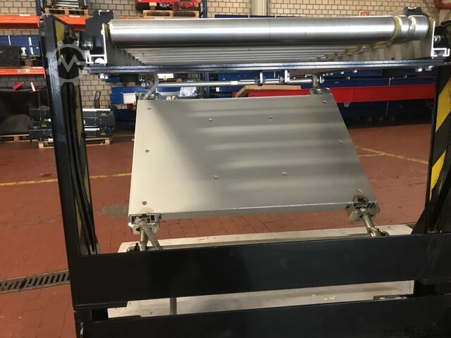 Roller conveyor Interroll Durchgangsklappe/ Senkbares Tor/ Klappel