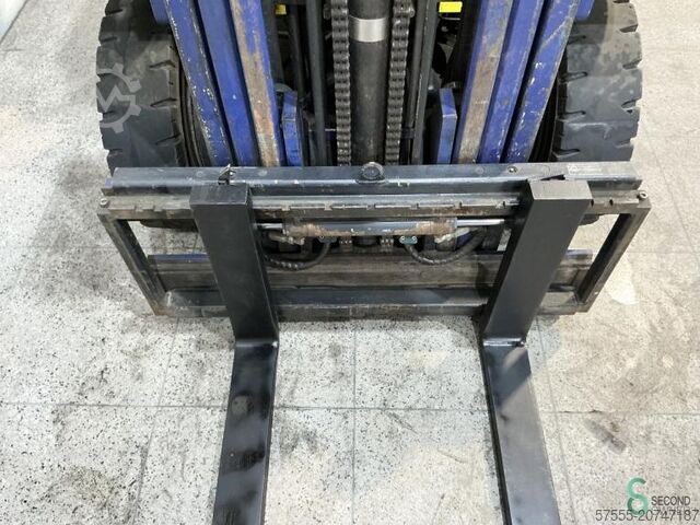 Gabelstapler Komatsu FG 25 HT-14