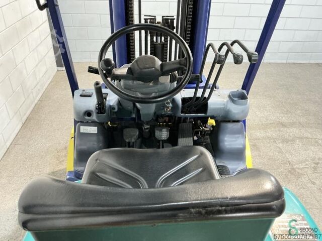 Gabelstapler Komatsu FG 25 HT-14