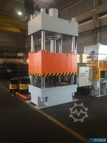 Four Column Press - Hydraulic Hidrobrasil 200T Viersäulenpresse