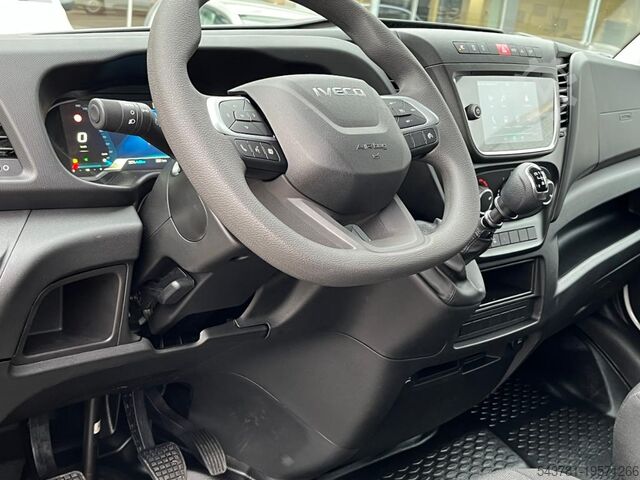 Minibus IVECO Daily 35S12D DOKA Pritsche AHK CarPlay 7Sitze