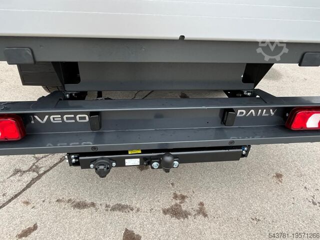 Minibus IVECO Daily 35S12D DOKA Pritsche AHK CarPlay 7Sitze