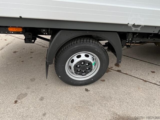 Minibus IVECO Daily 35S12D DOKA Pritsche AHK CarPlay 7Sitze