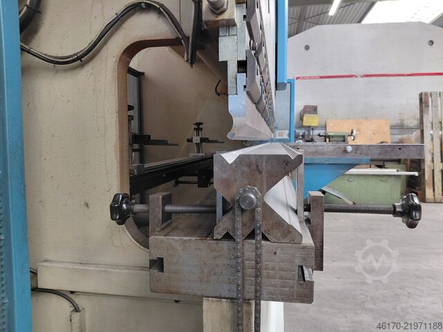 Press brake Baykal APH 3110/180