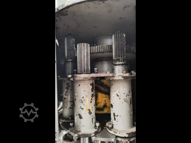 Used Mesal Filling triblock 12000 BPH - year 2011 OMRON E30-30-10IA1