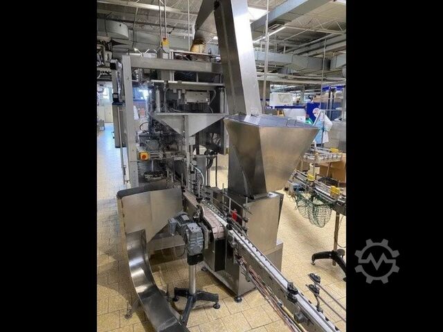 Used SIG Comibloc fruit juice filling line 2004 - 5000 cartons/hour ECOLAB CFA406-32