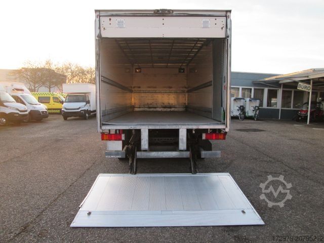 Box truck MERCEDES-BENZ Atego 1218*Maxi-Koffer 7.12m*Euro5*LBW*