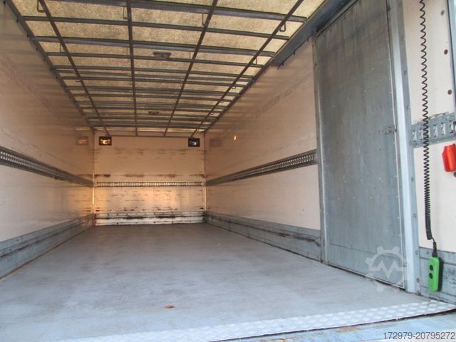 Box truck MERCEDES-BENZ Atego 1218*Maxi-Koffer 7.12m*Euro5*LBW*