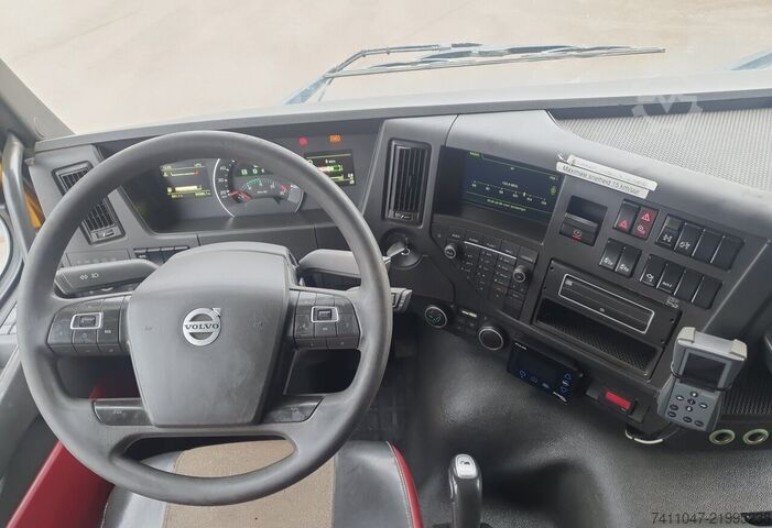 Push truck Volvo FMX 520