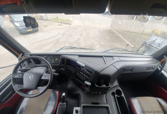 Push truck Volvo FMX 520