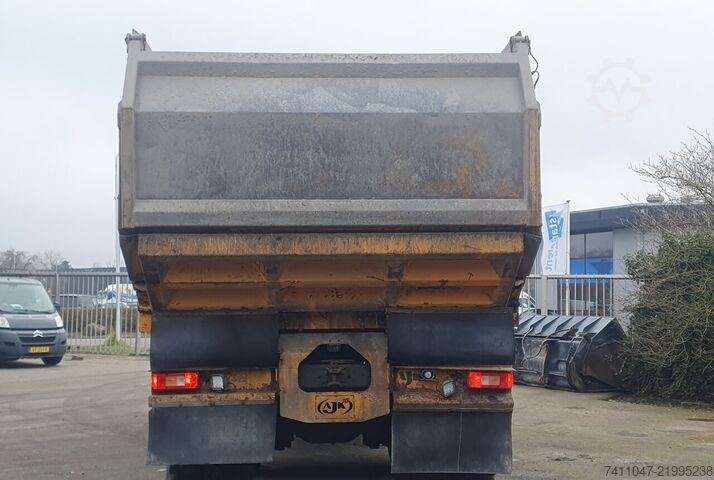Push truck Volvo FMX 520