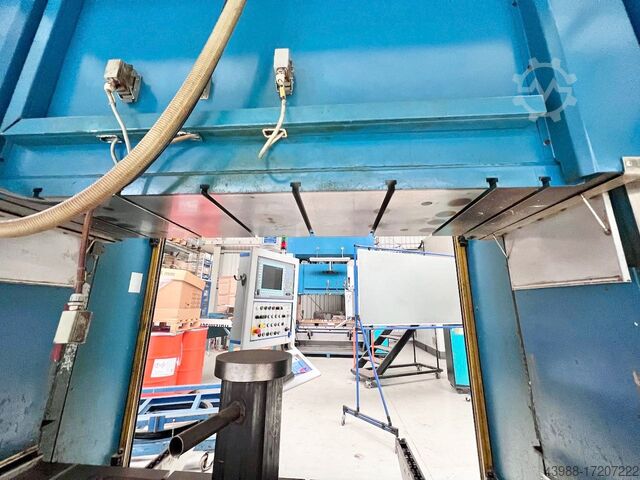 Double column press / Straight side press LAUFFER RKP 140