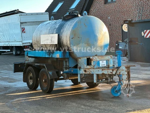 Tanker trailer  Strassmayr Schäfer TS 3000 Asphalt Tankanhänger