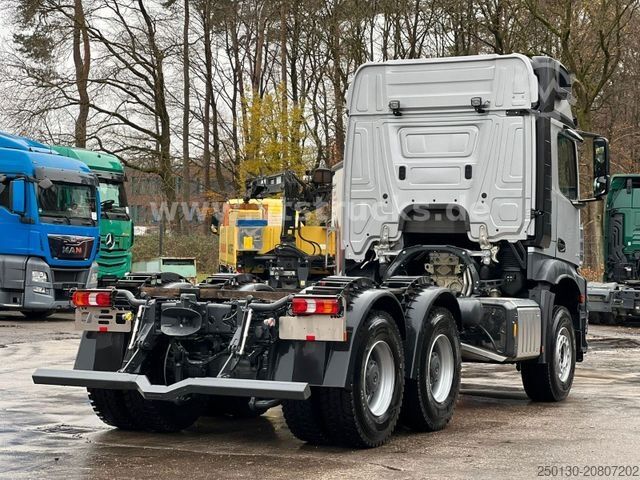 Truck chassis MERCEDES-BENZ Arocs 2653 K 6x4 Kipperfahrgestell *NEU*