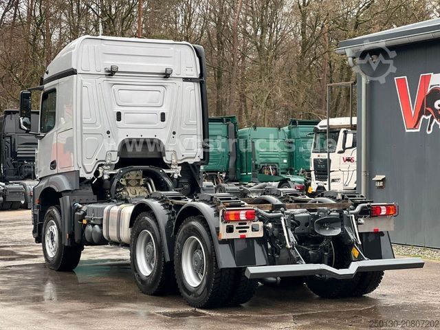 Truck chassis MERCEDES-BENZ Arocs 2653 K 6x4 Kipperfahrgestell *NEU*