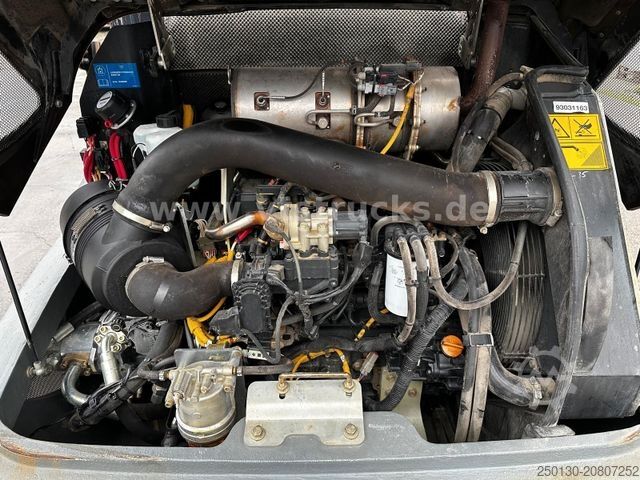 Radlader LIEBHERR L506C Schaufel/Palettengabel