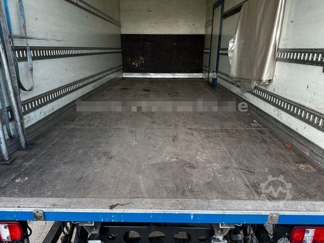 Transporter mit Koffer MAN TGL 8.190 4x2 Koffer, LBW 7,5t. , *Motorschaden*