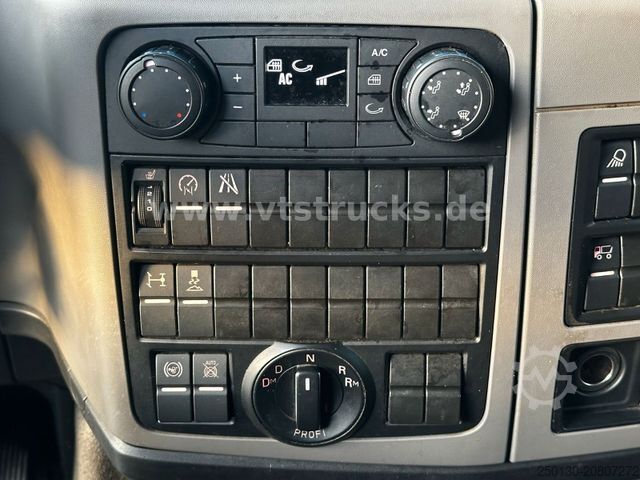 Transporter mit Koffer MAN TGL 8.190 4x2 Koffer, LBW 7,5t. , *Motorschaden*