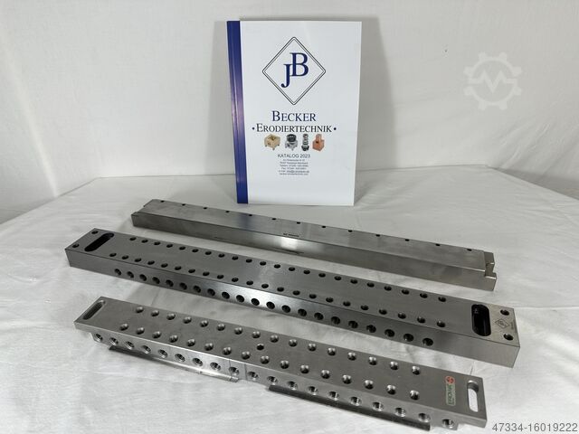 Spannbalken zum spannen von Werkstücken mit Spannpratzen und Scheiben. Erowa, System 3R, Becker Erodiertechnik ER-021128, ER-017646,3R-239-545-9911-V01