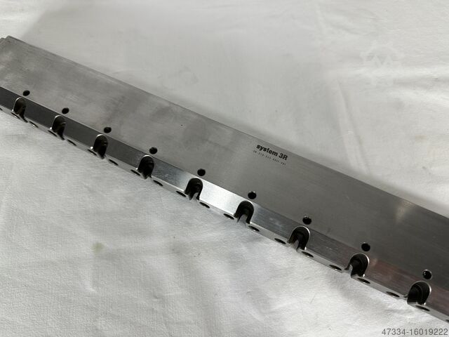 Spannbalken zum spannen von Werkstücken mit Spannpratzen und Scheiben. Erowa, System 3R, Becker Erodiertechnik ER-021128, ER-017646,3R-239-545-9911-V01