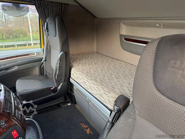 Standard-SZM DAF XF 440 Spacecab