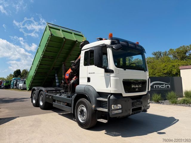 Tipper truck MAN TGS 33.440 6x4 KRAN 28m FUNK+Jib+Seilwinde 5./6.