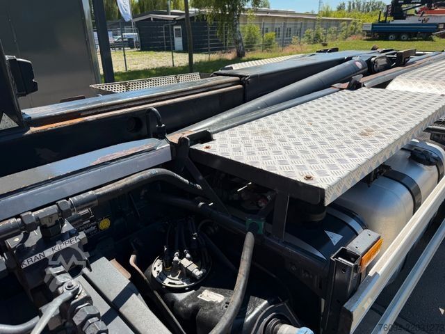Tipper truck MERCEDES-BENZ Antos 2533 Abrollkipper KRAN FUNK lift/lenk