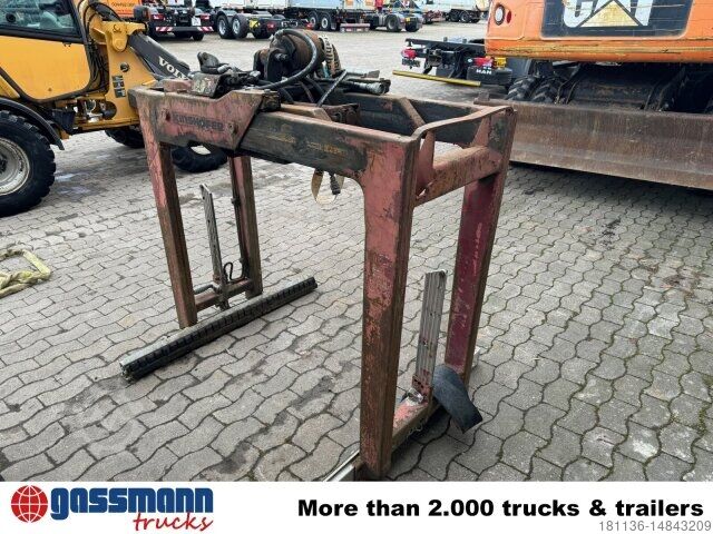 Truck mounted crane Kinshofer KM 312-V-1100 Palettenzange