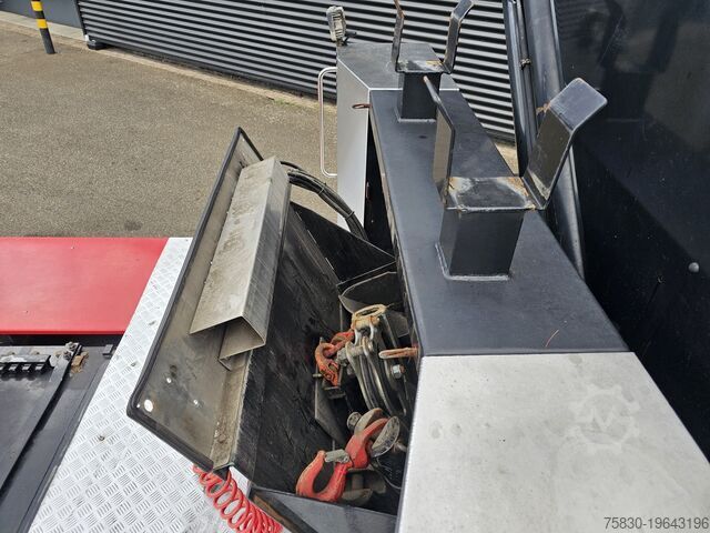 Standard-SZM MAN TGX 37.480 8x2-6 / HMF 85 t/m CRANE / KRAN
