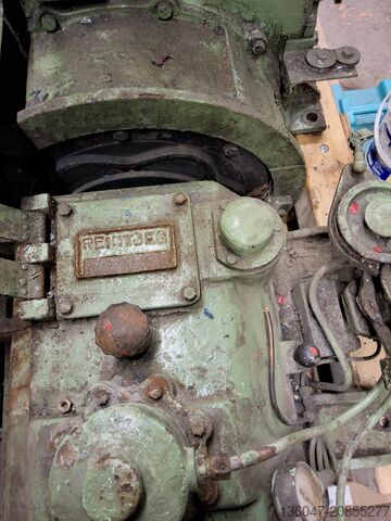 Getriebe REINTJES Deutz Schiffsgtriebe Zylinderkopf