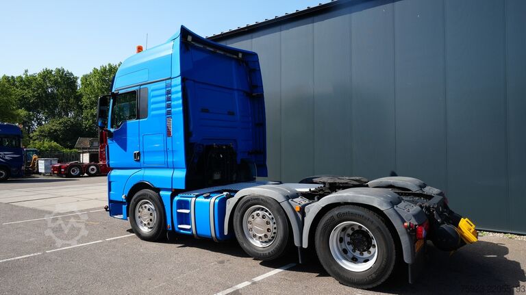 Standard-SZM MAN TGX 26.460 6x2 tractor unit 674.600km
