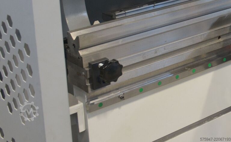 40 t x 1550 mm NC hydraulische Abkantpresse CRONOSSTECH HPB NC 40-1550