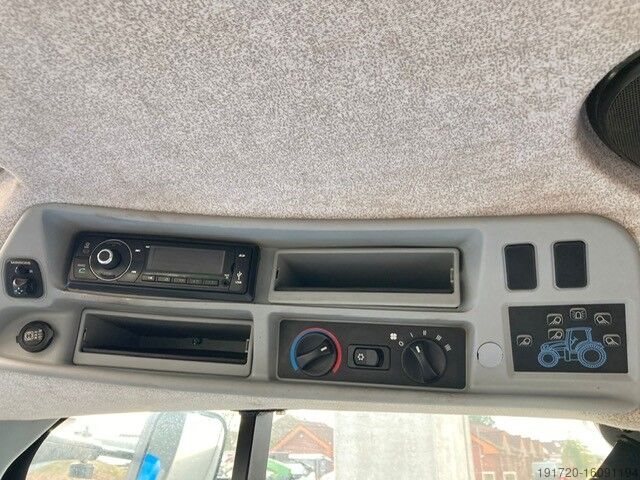 Tractors (haulers) New Holland T7.200 Autocommand