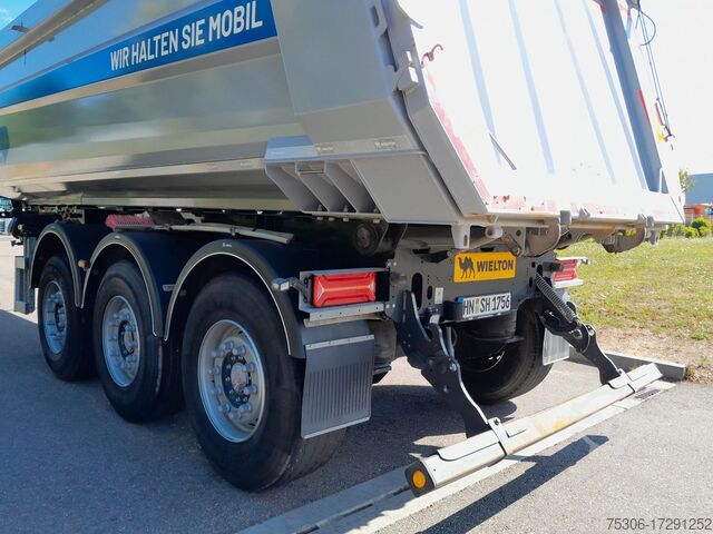 Tipper semitrailer WIELTON Strong Master 3-Achs Stahlmulde 26 cbm
